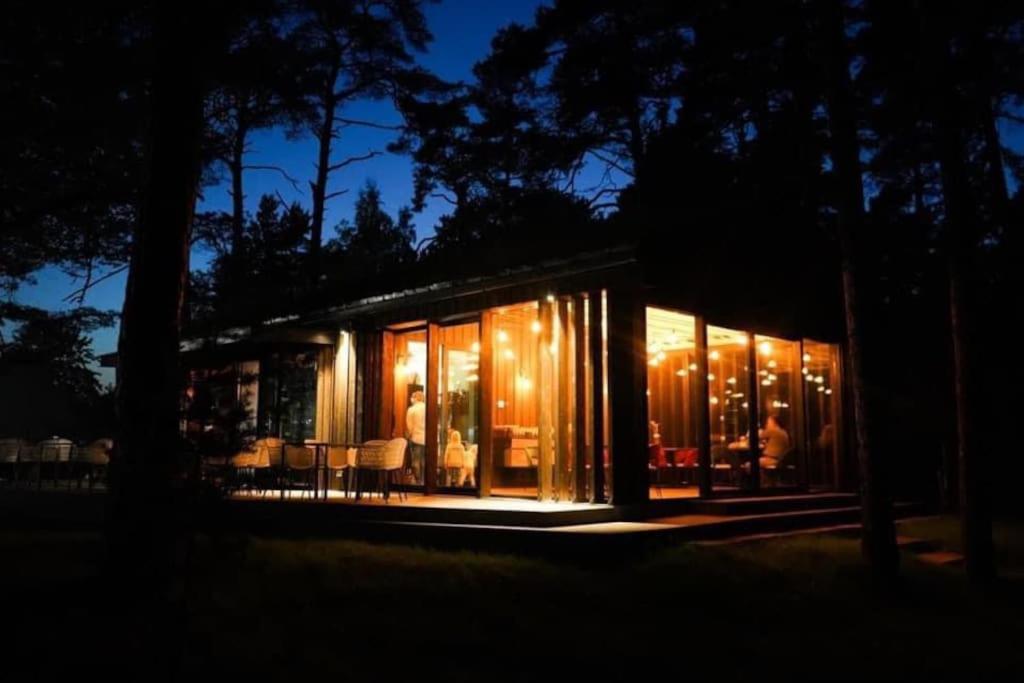 Lovely Apartment By The Sea. Ķesterciems Exterior foto